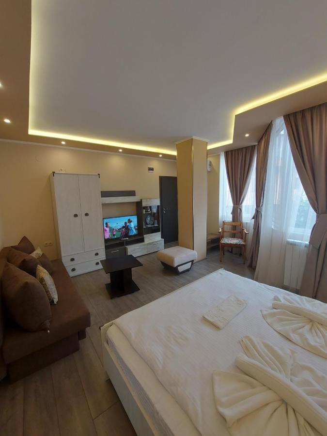 Комплекс Елегант Hotel Пазарджик Екстериор снимка