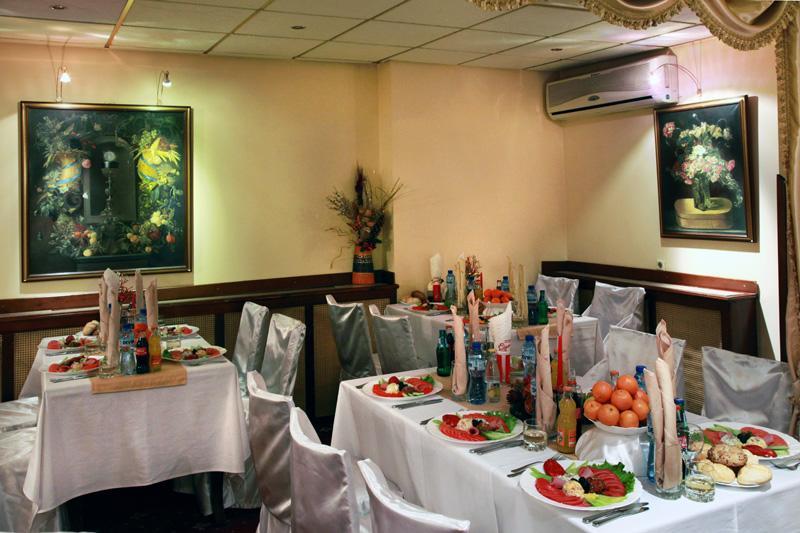 Комплекс Елегант Hotel Пазарджик Екстериор снимка